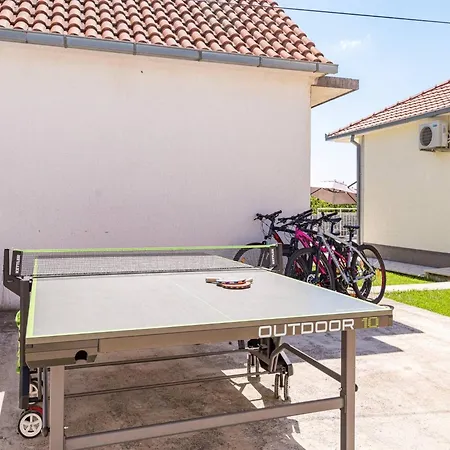 Near Krka With Private Pool Unesic