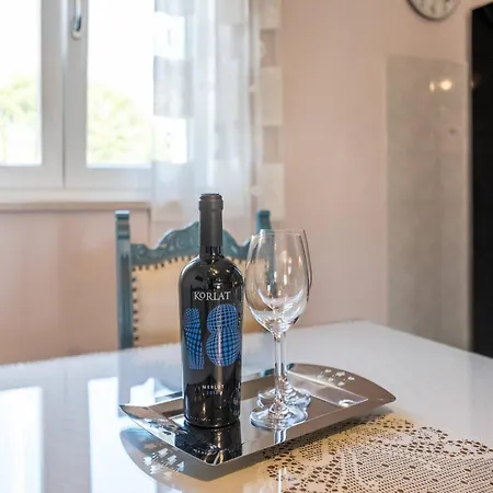 Near Krka With Private Pool Дом отдыха