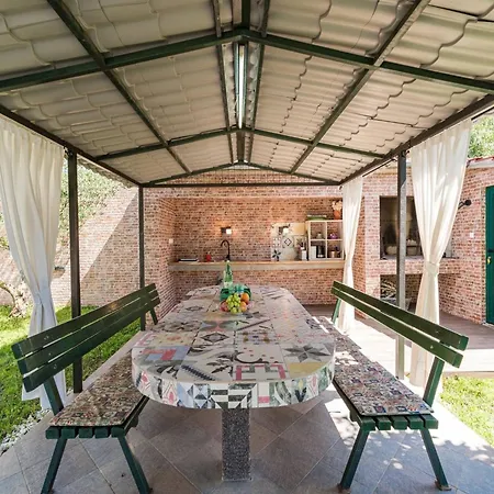 Rural Endi בית נופש