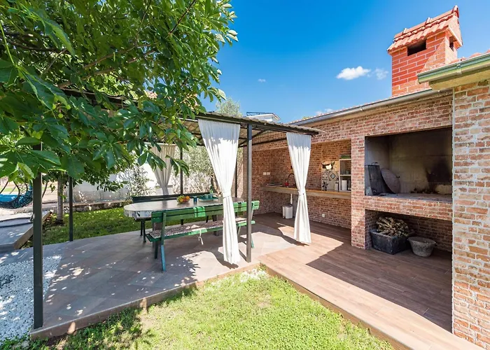 Dom wakacyjny Near Krka With Private Pool *